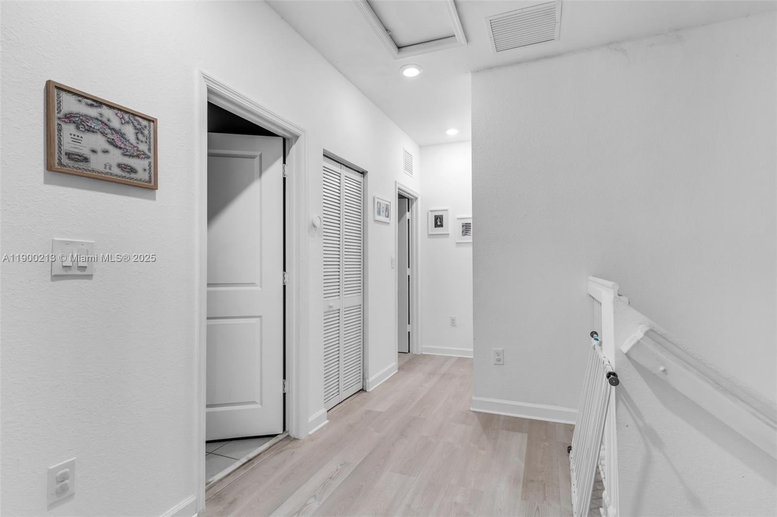 ENCLAVE SOUTH PHASE 2 - Residential