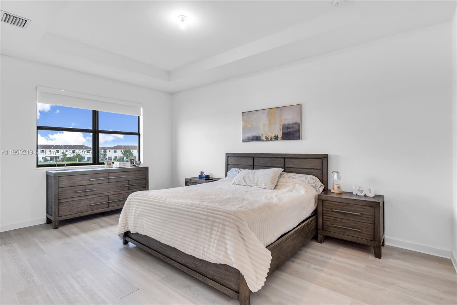 ENCLAVE SOUTH PHASE 2 - Residential