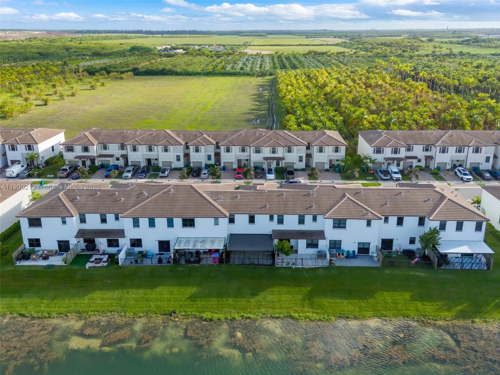 ENCLAVE SOUTH PHASE 2 - Residential