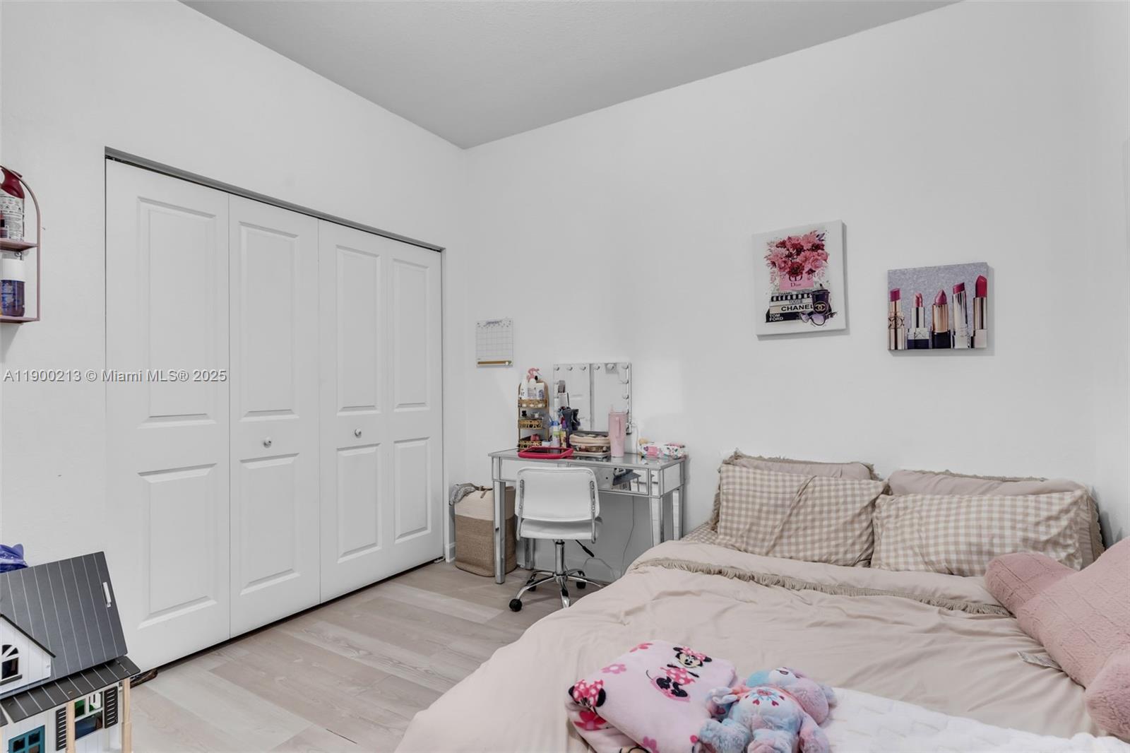 ENCLAVE SOUTH PHASE 2 - Residential
