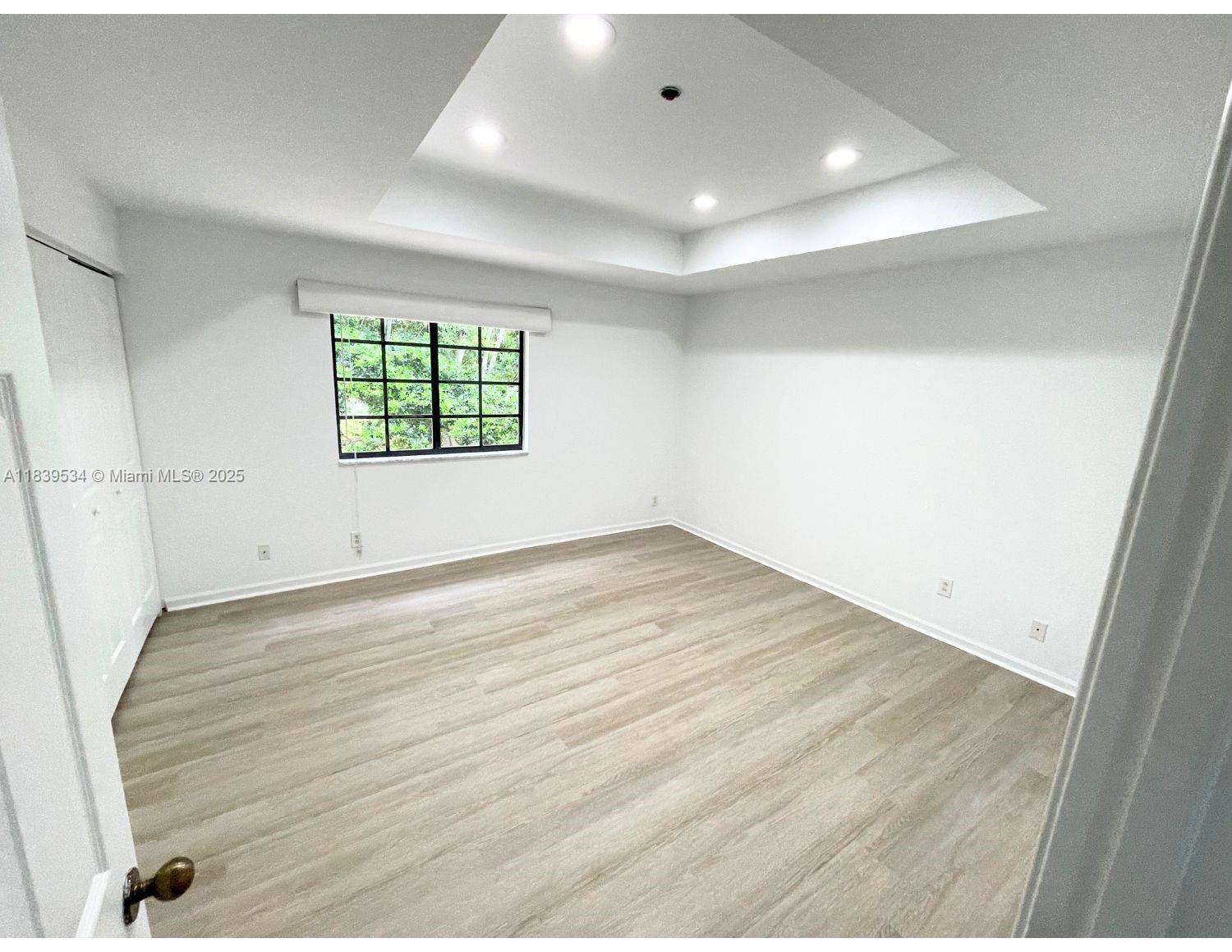 3809 Tree Top Dr 3809