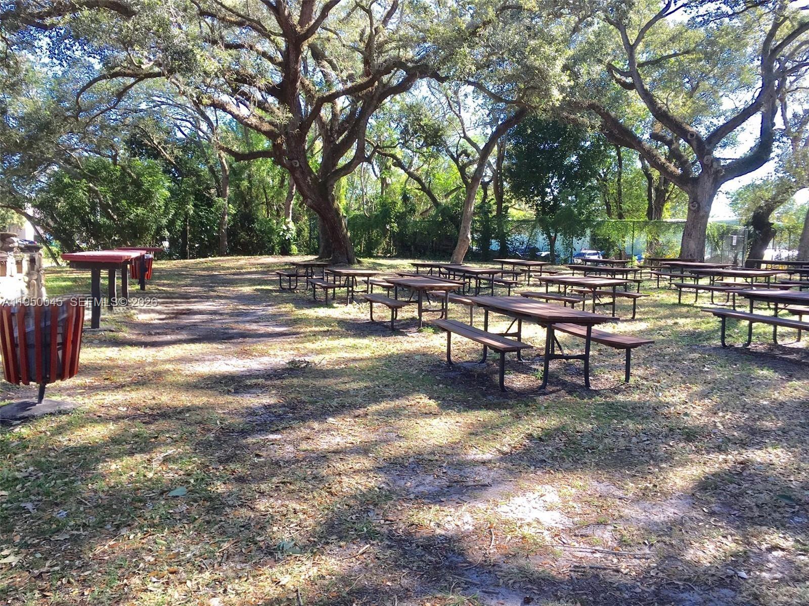 TRACT M-2 PLAT - Residential