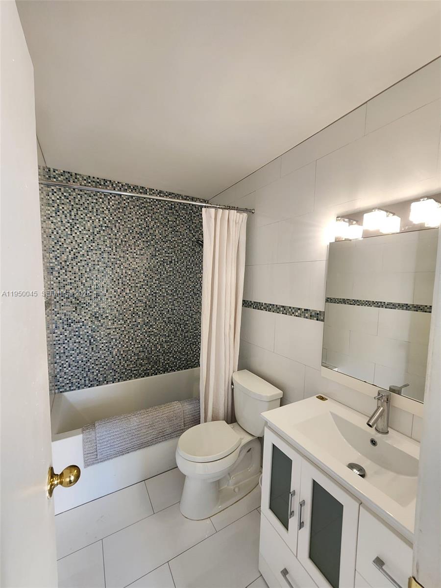 TRACT M-2 PLAT - Residential