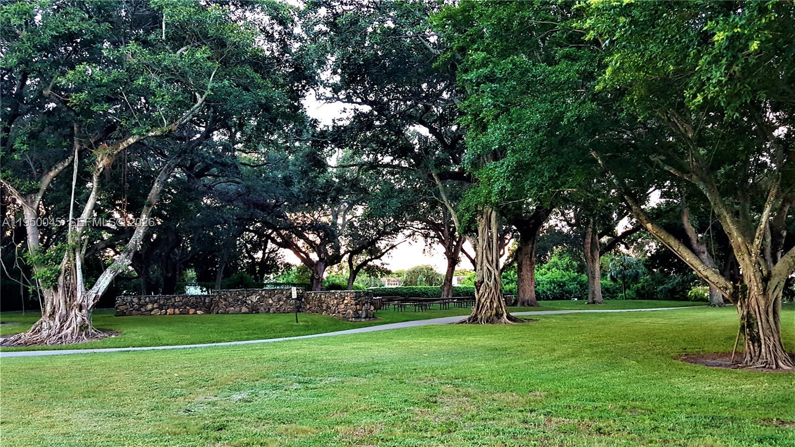 TRACT M-2 PLAT - Residential