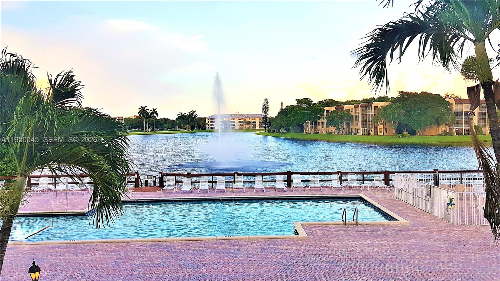 TRACT M-2 PLAT - Residential