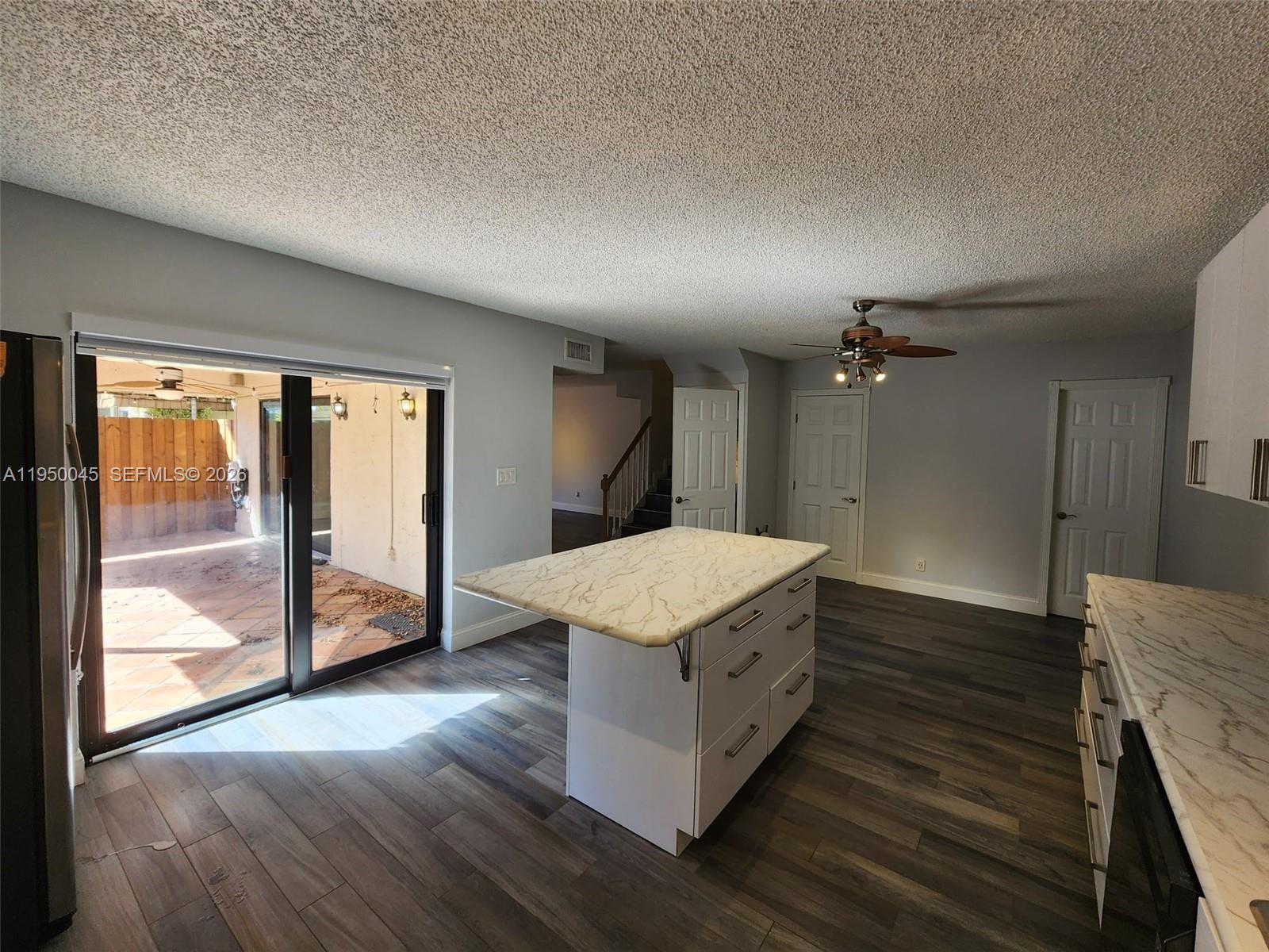 TRACT M-2 PLAT - Residential