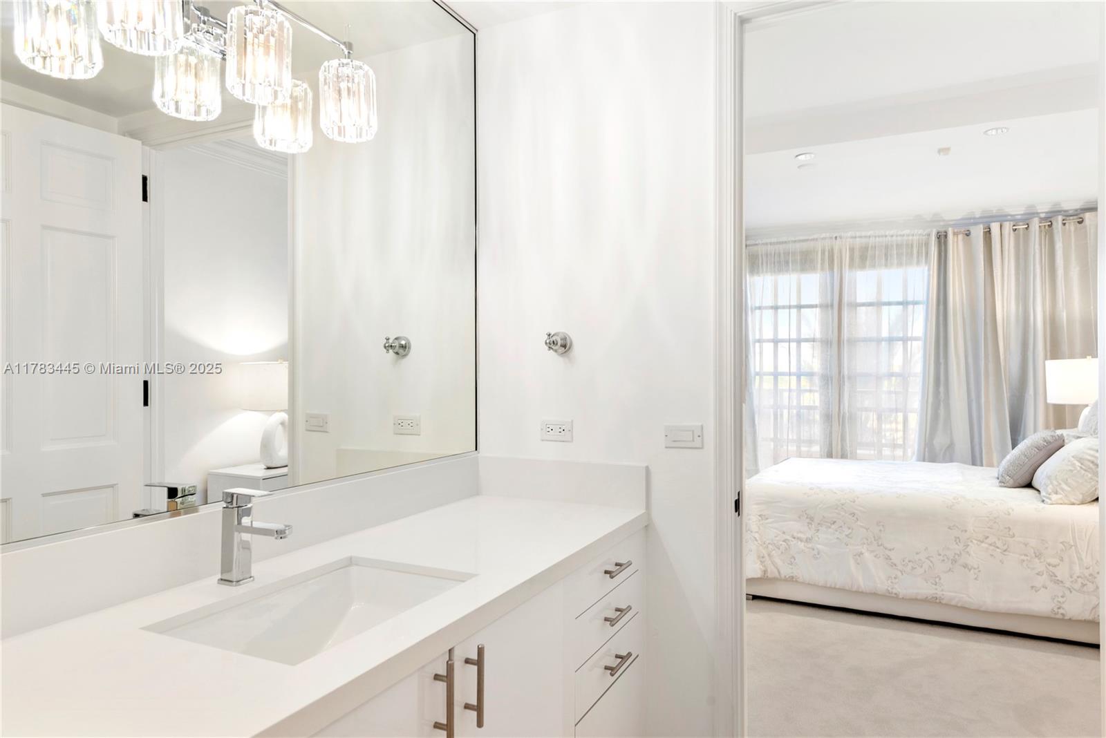 7600 OCEANSIDE AT FISHER - Residential
