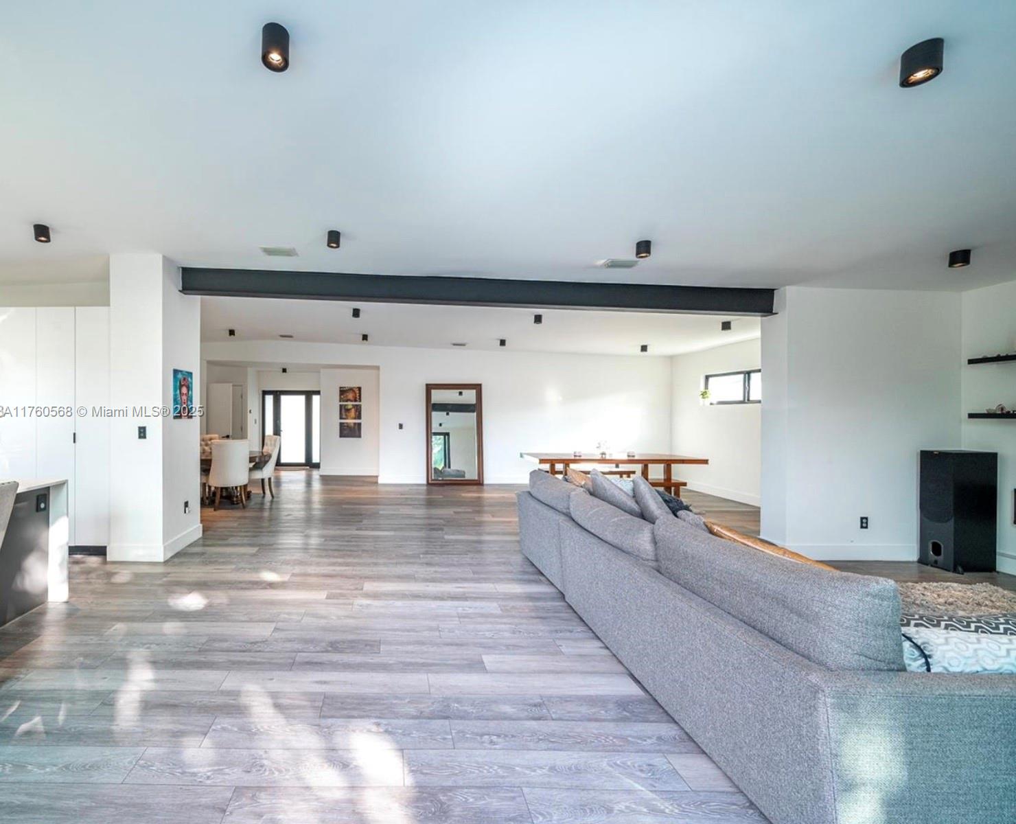 GREYKNOLL ESTATES - Residential