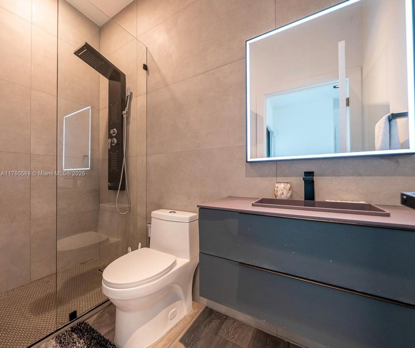 GREYKNOLL ESTATES - Residential