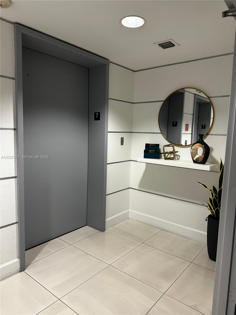 BRICKELL VIEW WEST CONDO - Residential