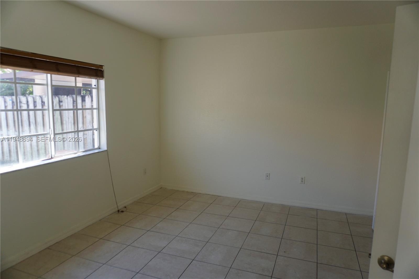 EUREKA PALM GARDEN - Residential