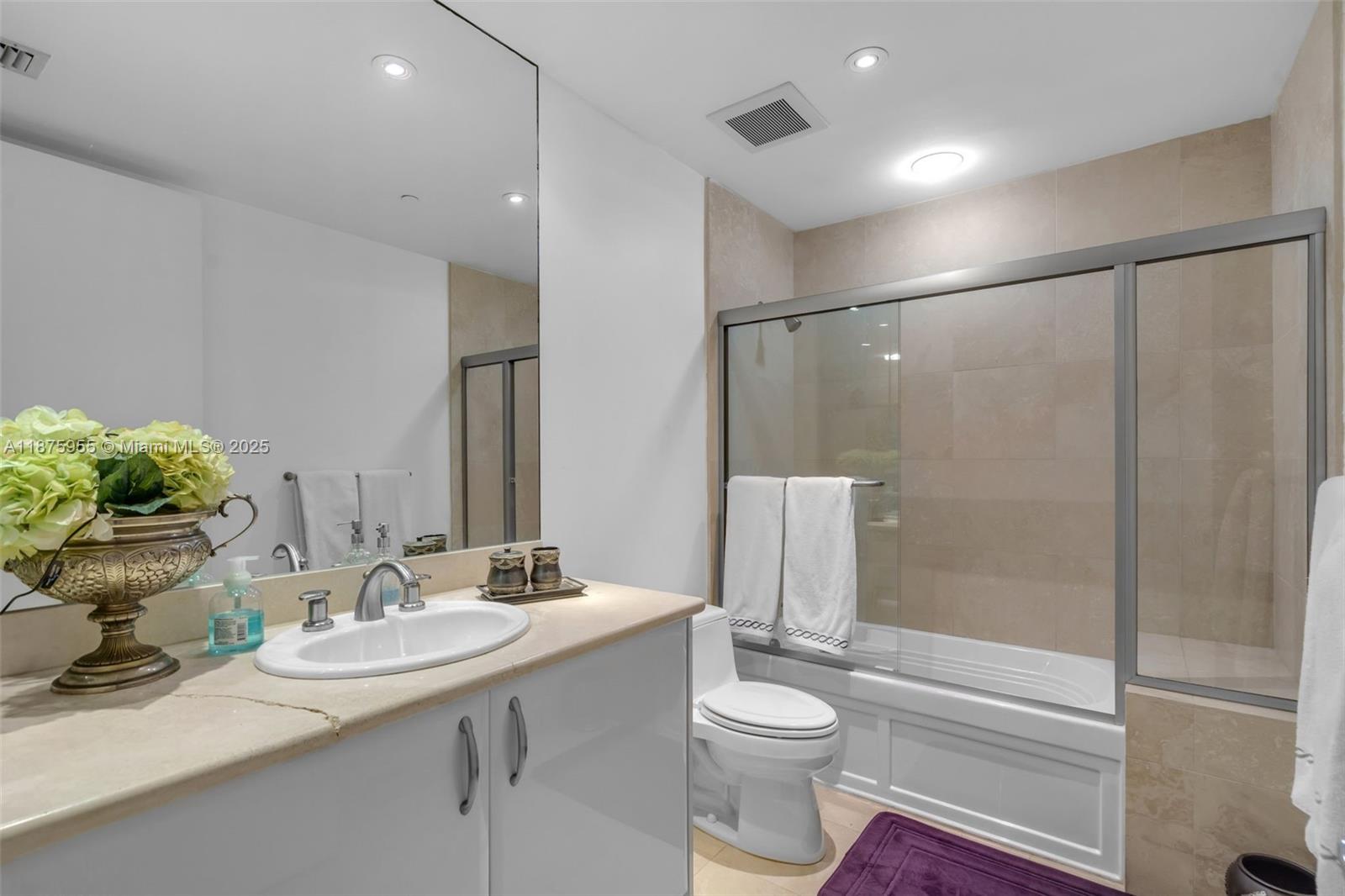 THE RESIDENCES AT THE BAT - Residential