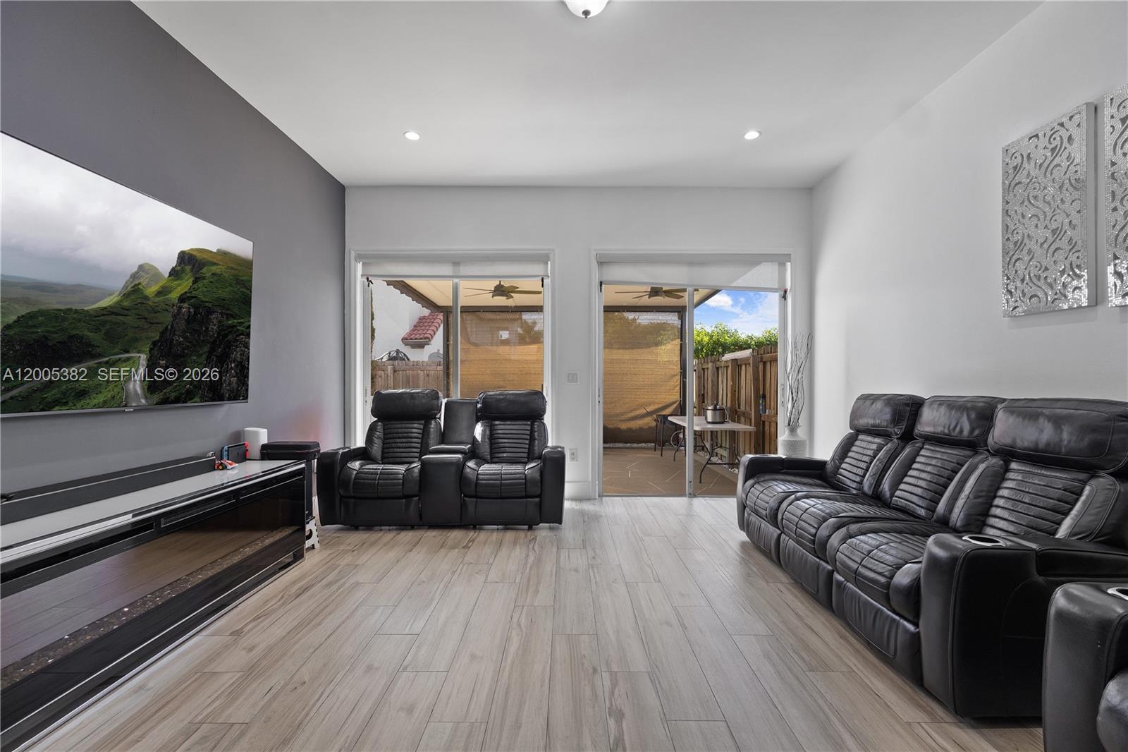 POINCIANA AT SUNSET LAKES - Residential Lease