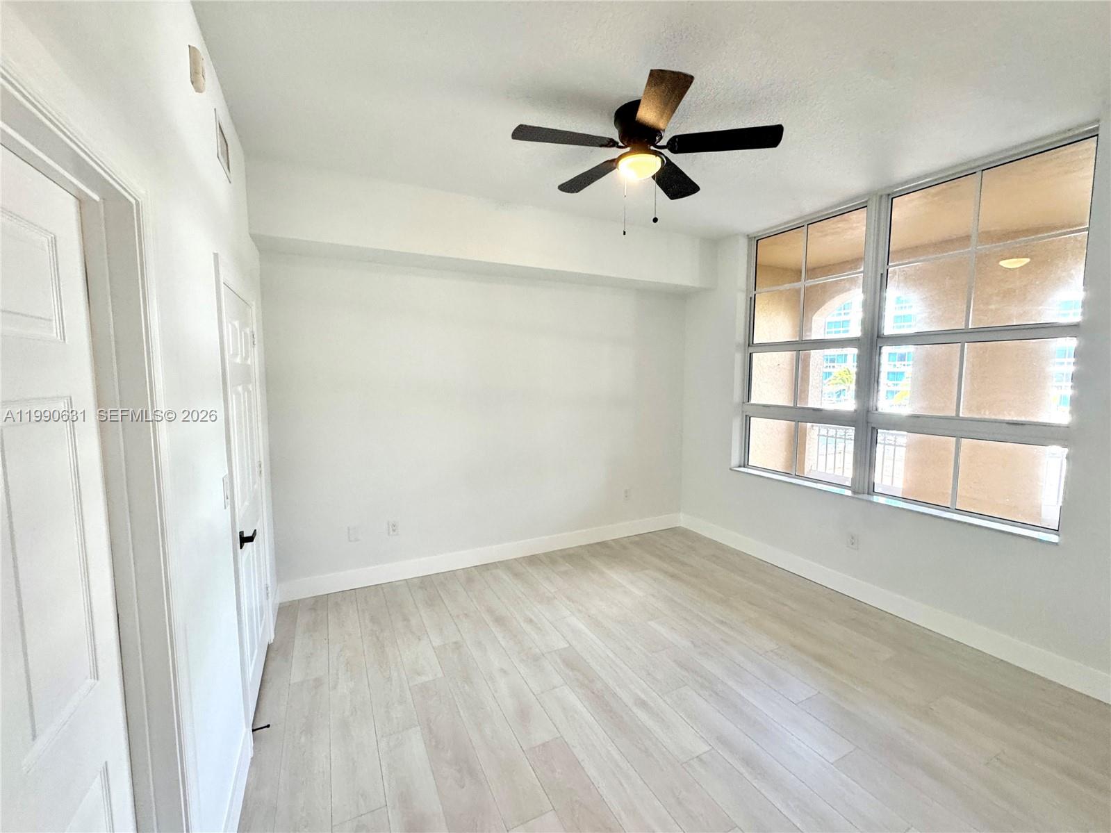 ALAQUA CONDO - Residential