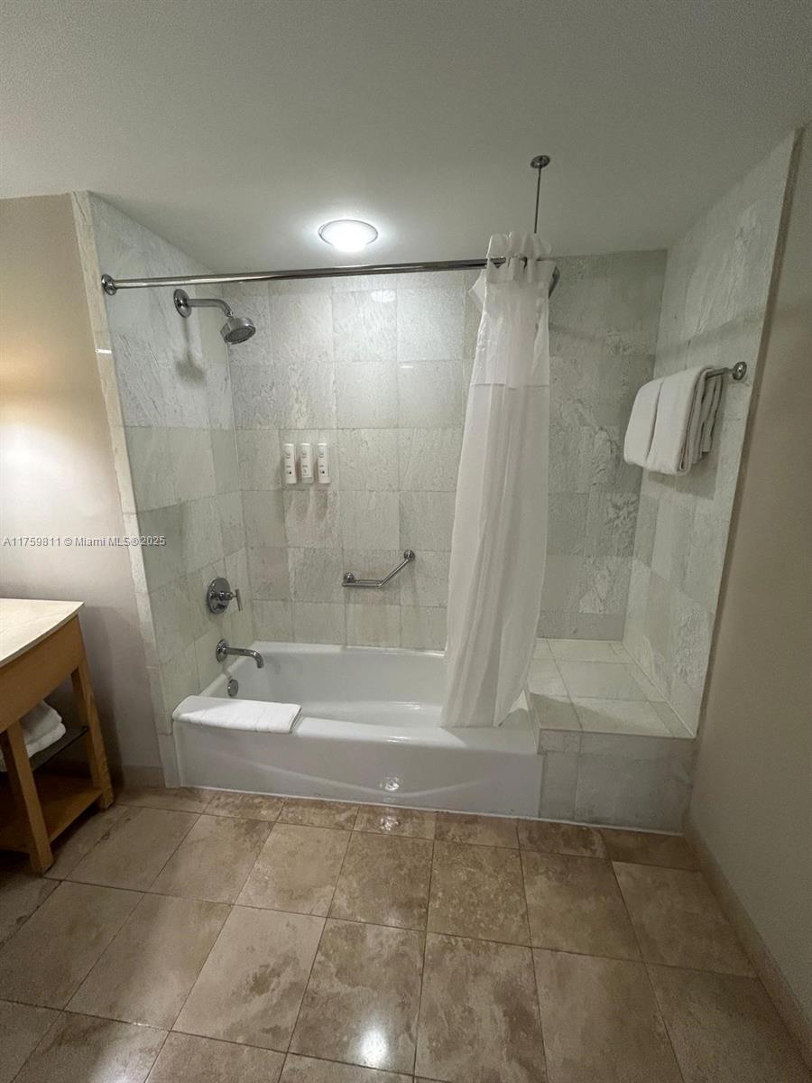 M RESORT RESIDENCES CONDO - Residential