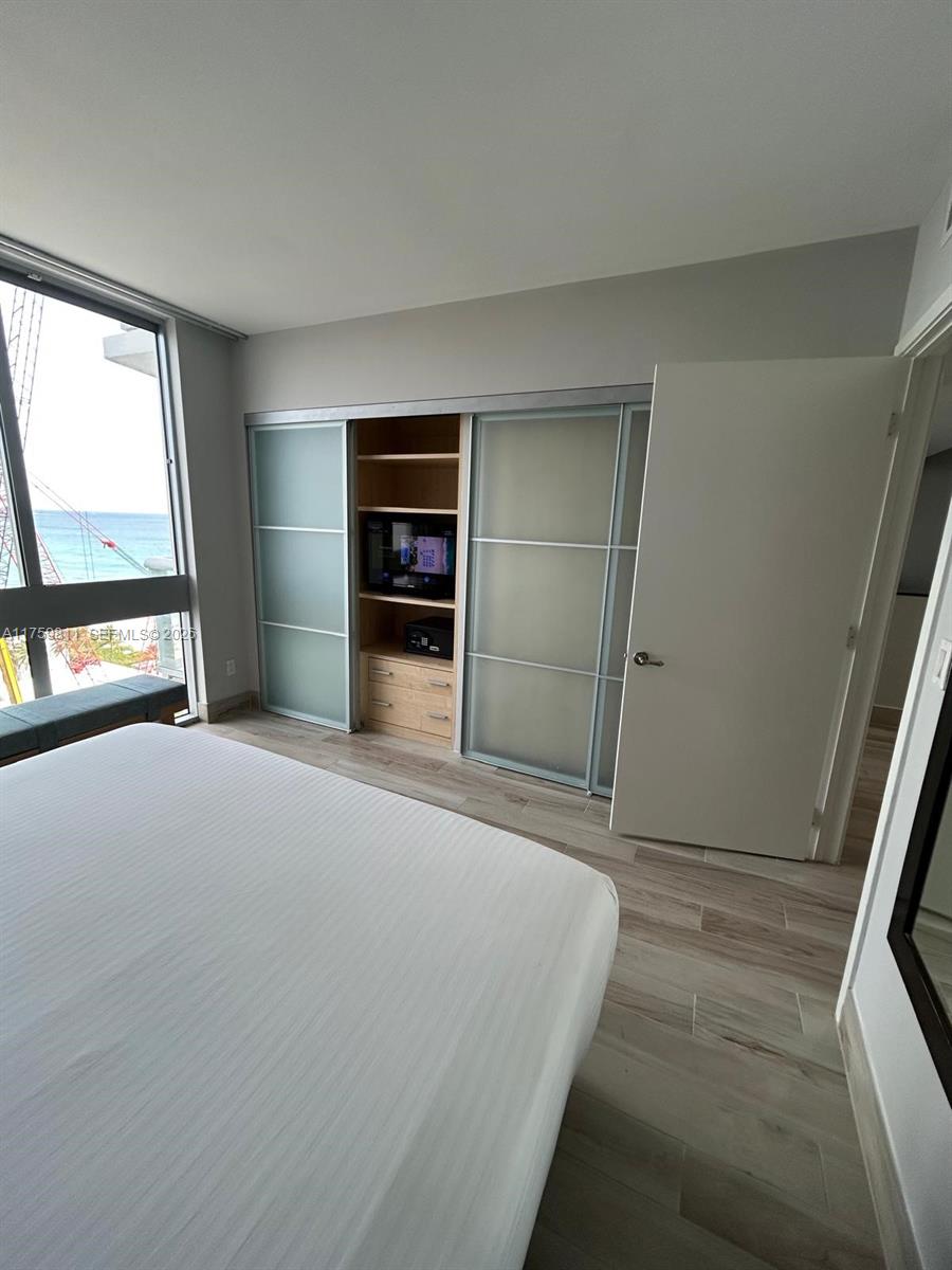 M RESORT RESIDENCES CONDO - Residential