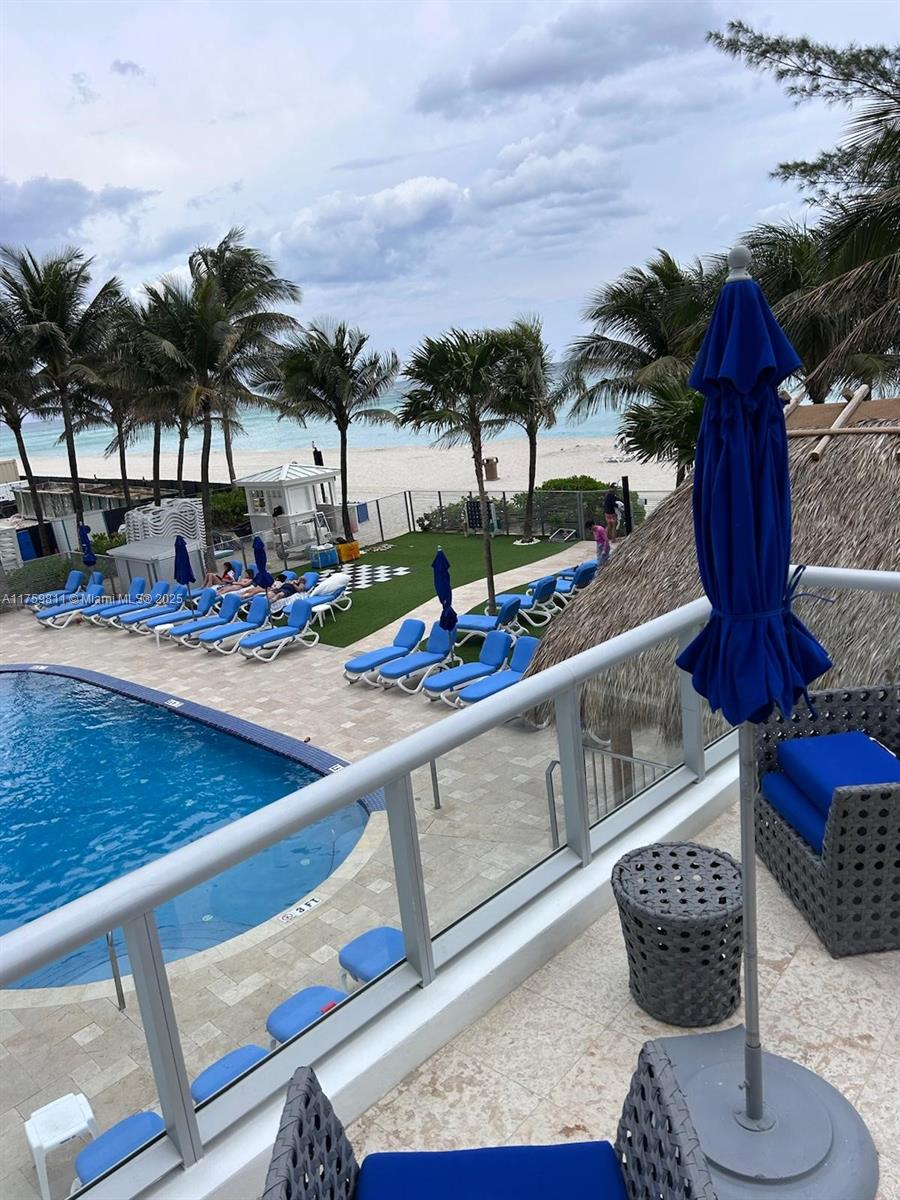 M RESORT RESIDENCES CONDO - Residential