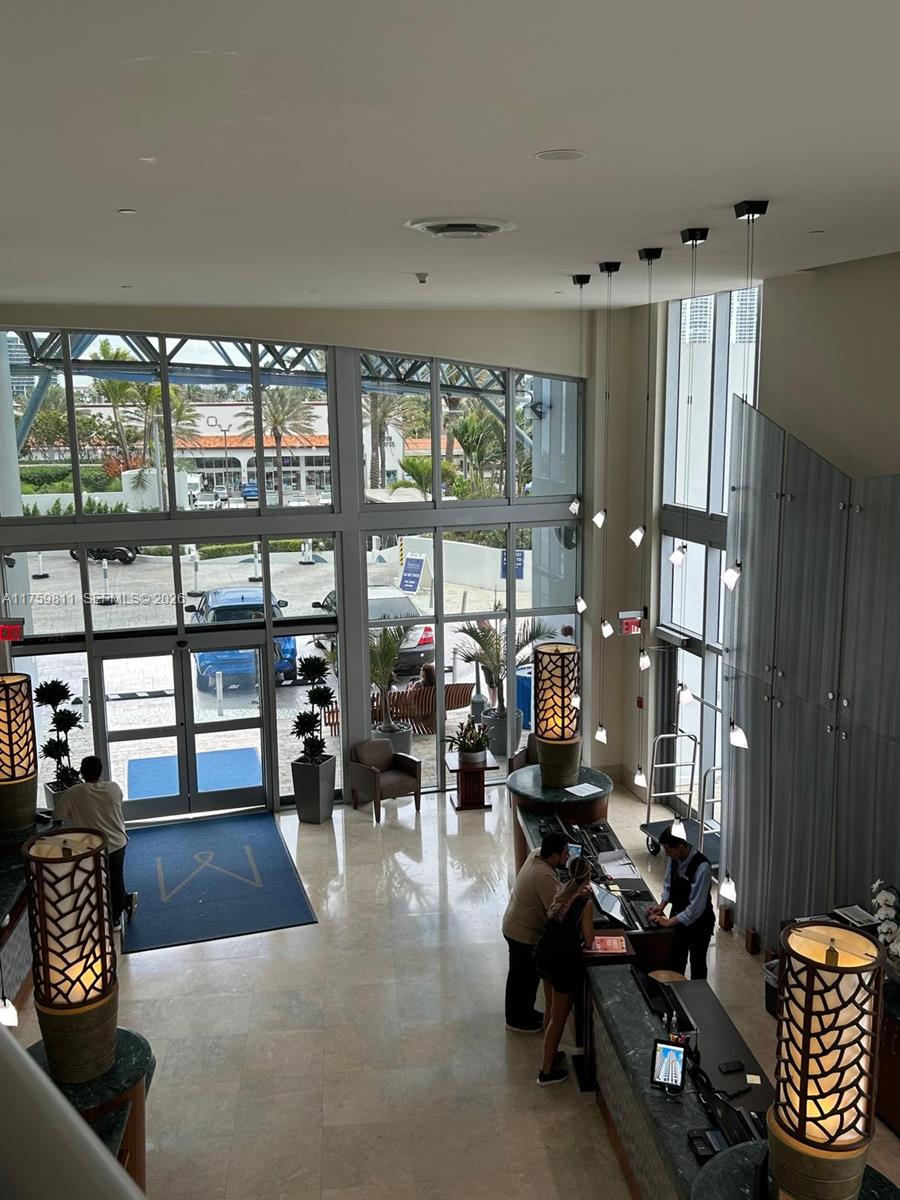 M RESORT RESIDENCES CONDO - Residential