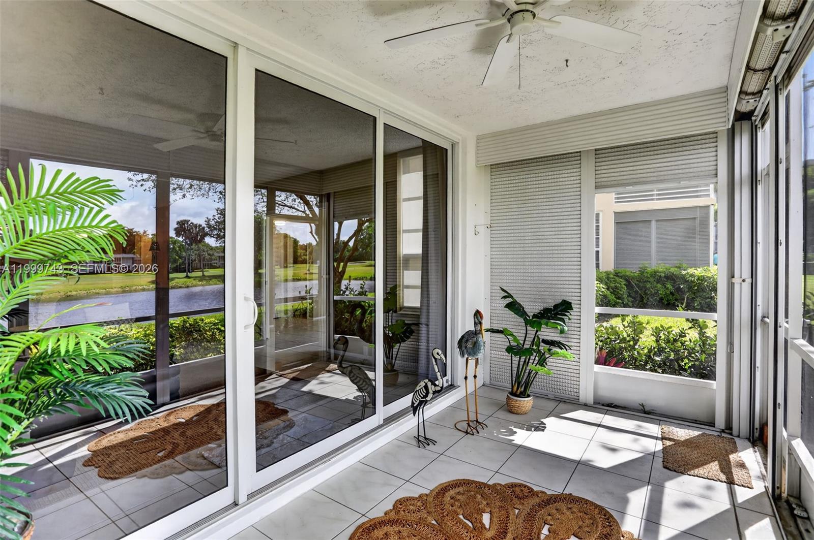 NO 102 PALM-AIRE COUNTRY - Residential