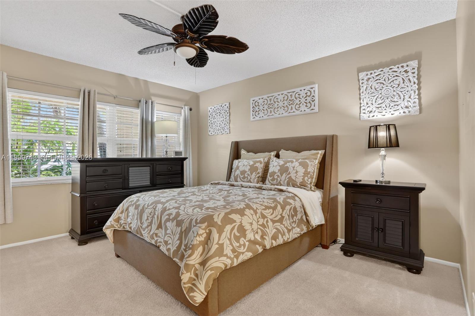 NO 102 PALM-AIRE COUNTRY - Residential