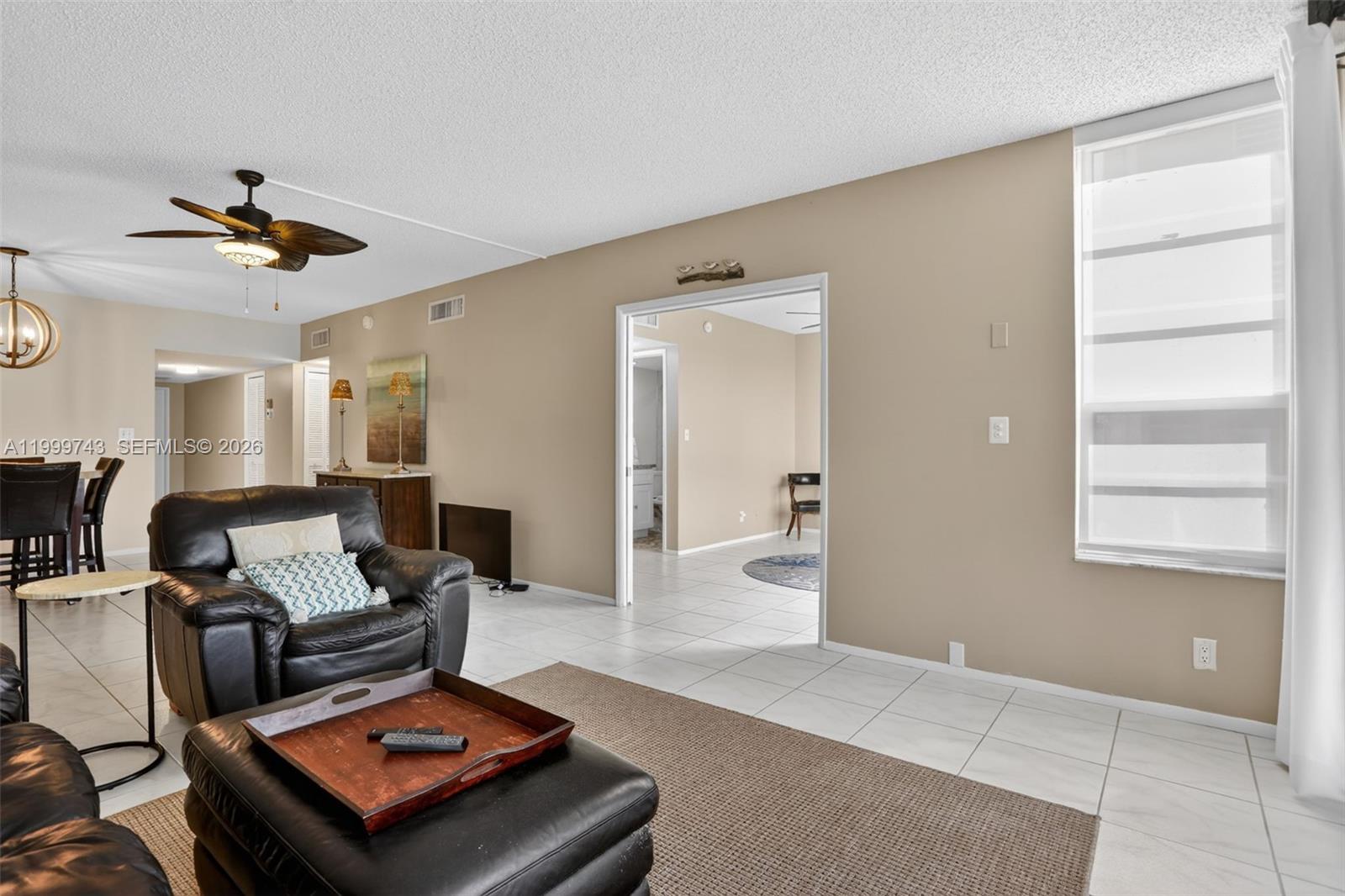 NO 102 PALM-AIRE COUNTRY - Residential