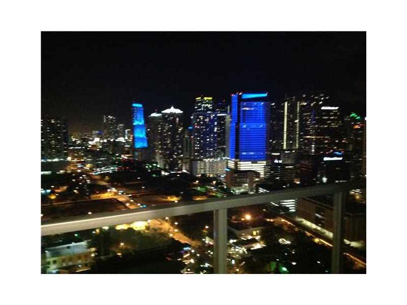 Axis At Brickell - Residential Lease