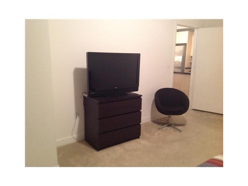 Axis At Brickell - Residential Lease