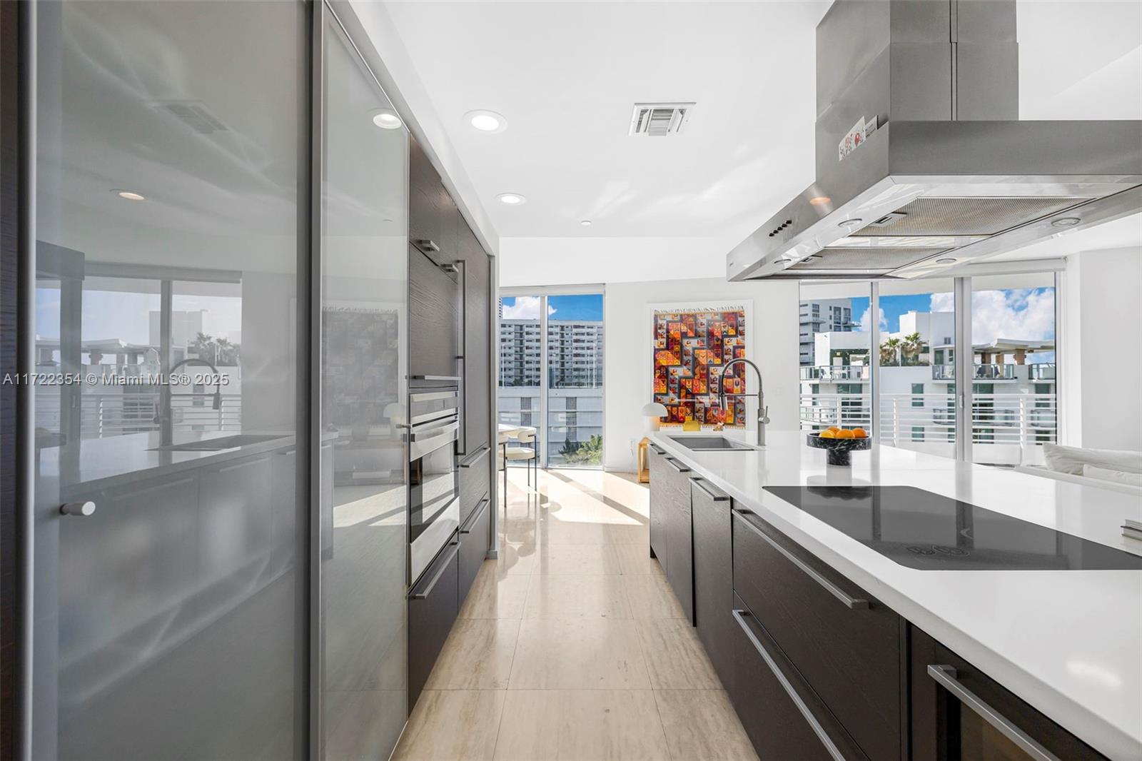 CAPRI SOUTH BEACH CONDO - Residential