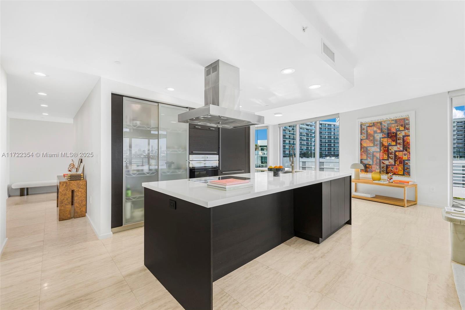 CAPRI SOUTH BEACH CONDO - Residential