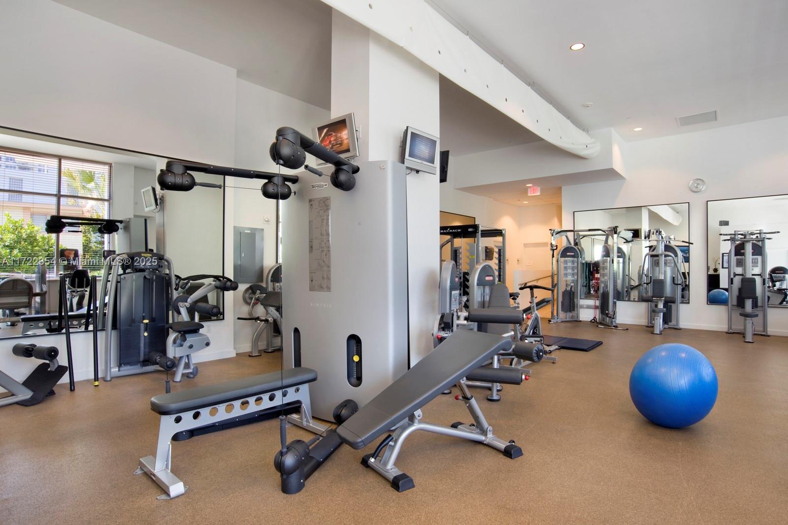 CAPRI SOUTH BEACH CONDO - Residential