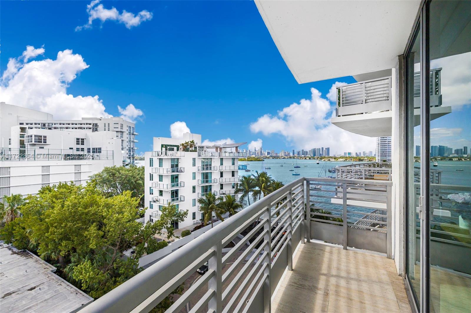 CAPRI SOUTH BEACH CONDO - Residential