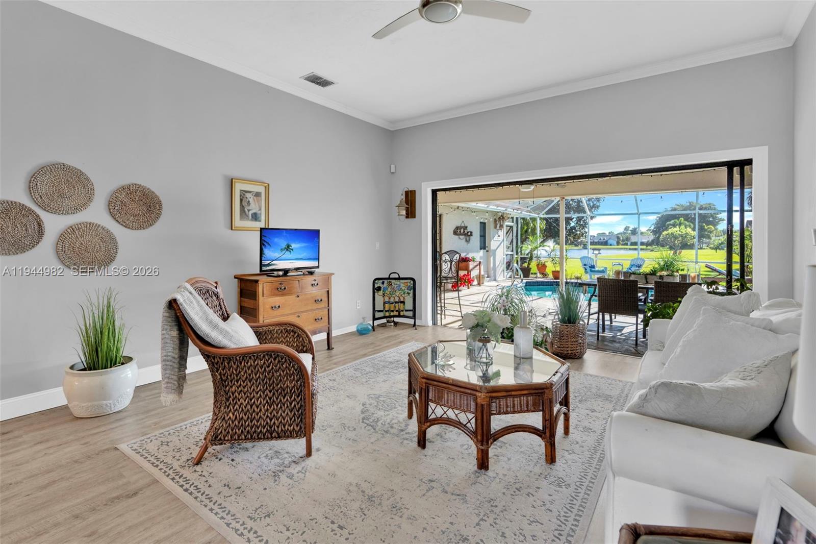 BANYAN COVE - Residential