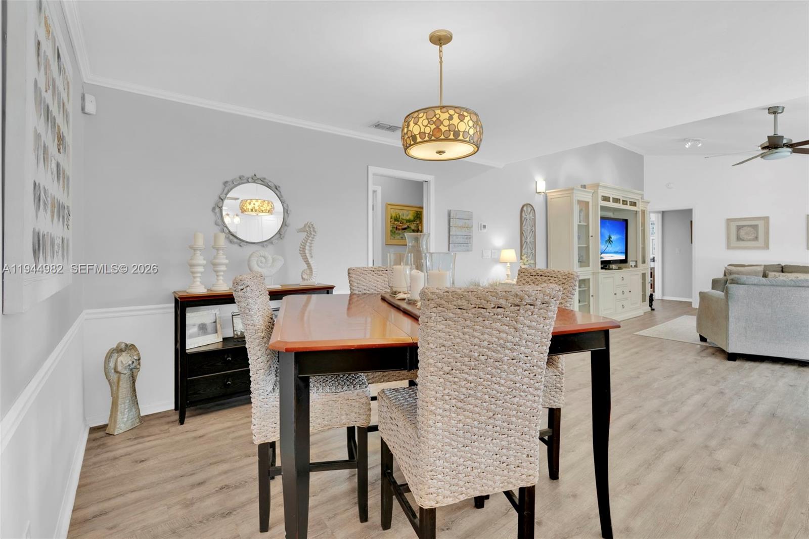 BANYAN COVE - Residential