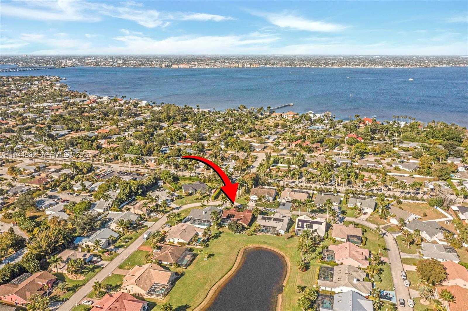 BANYAN COVE - Residential