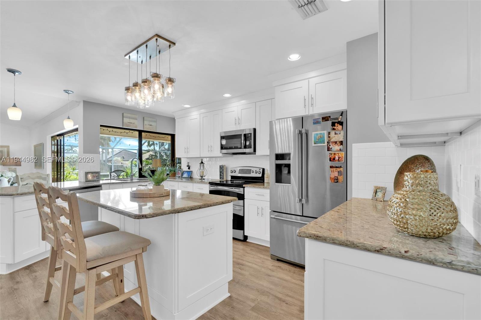 BANYAN COVE - Residential