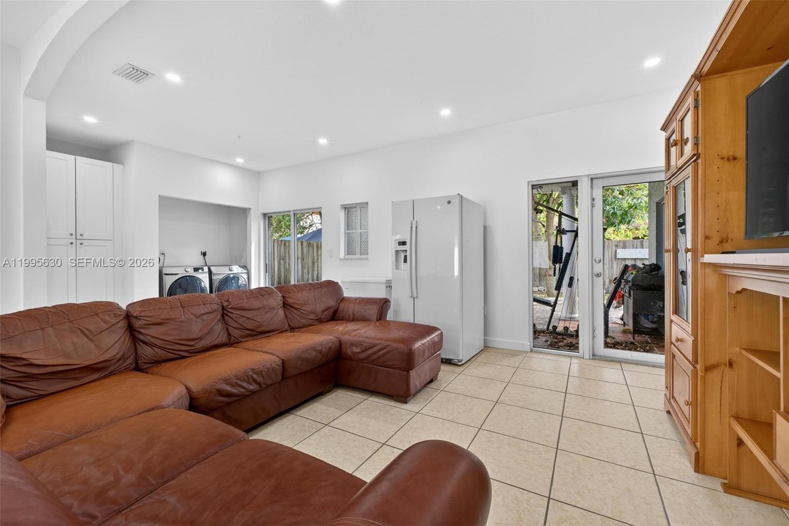 CRISTYS HOMES - Residential