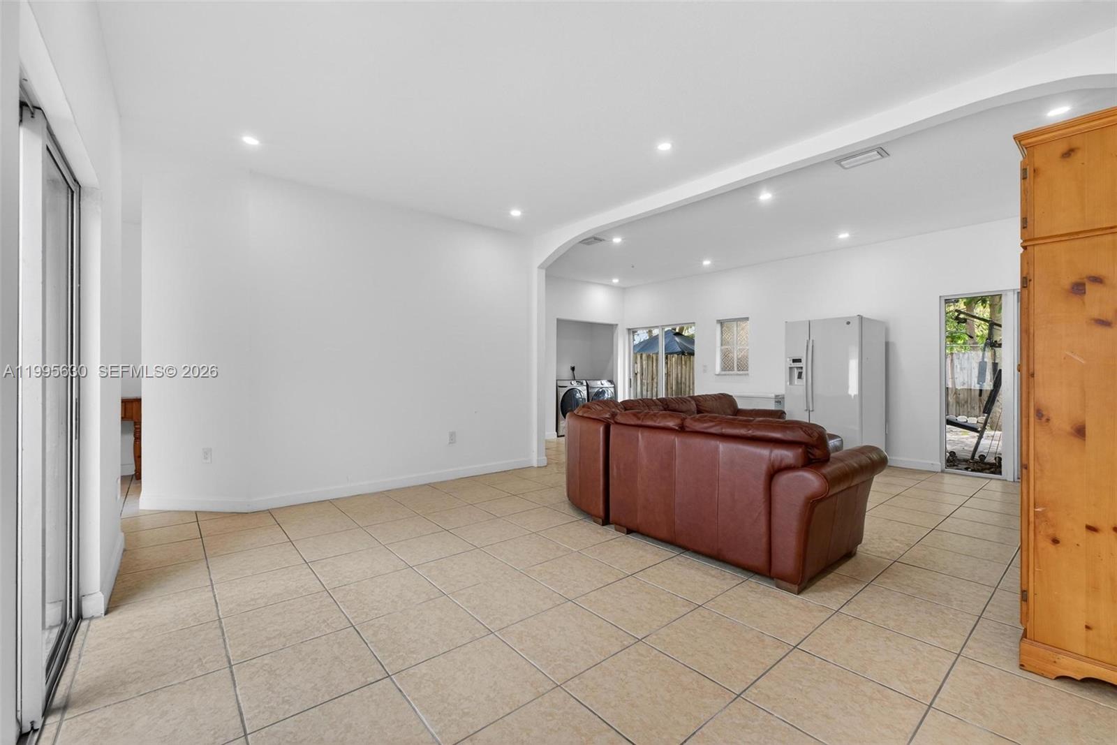 CRISTYS HOMES - Residential