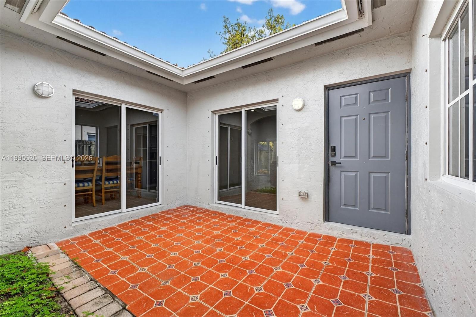CRISTYS HOMES - Residential