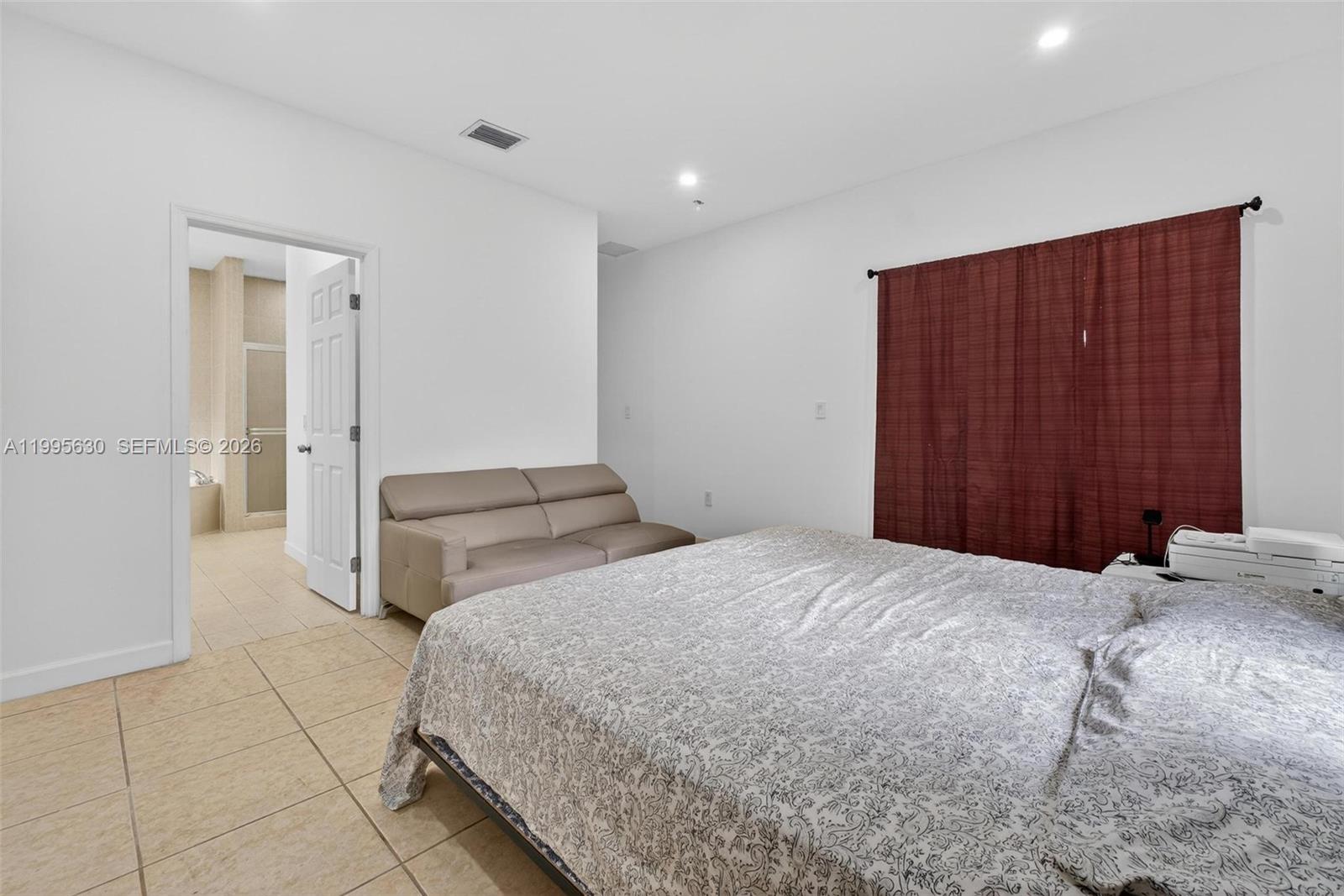 CRISTYS HOMES - Residential