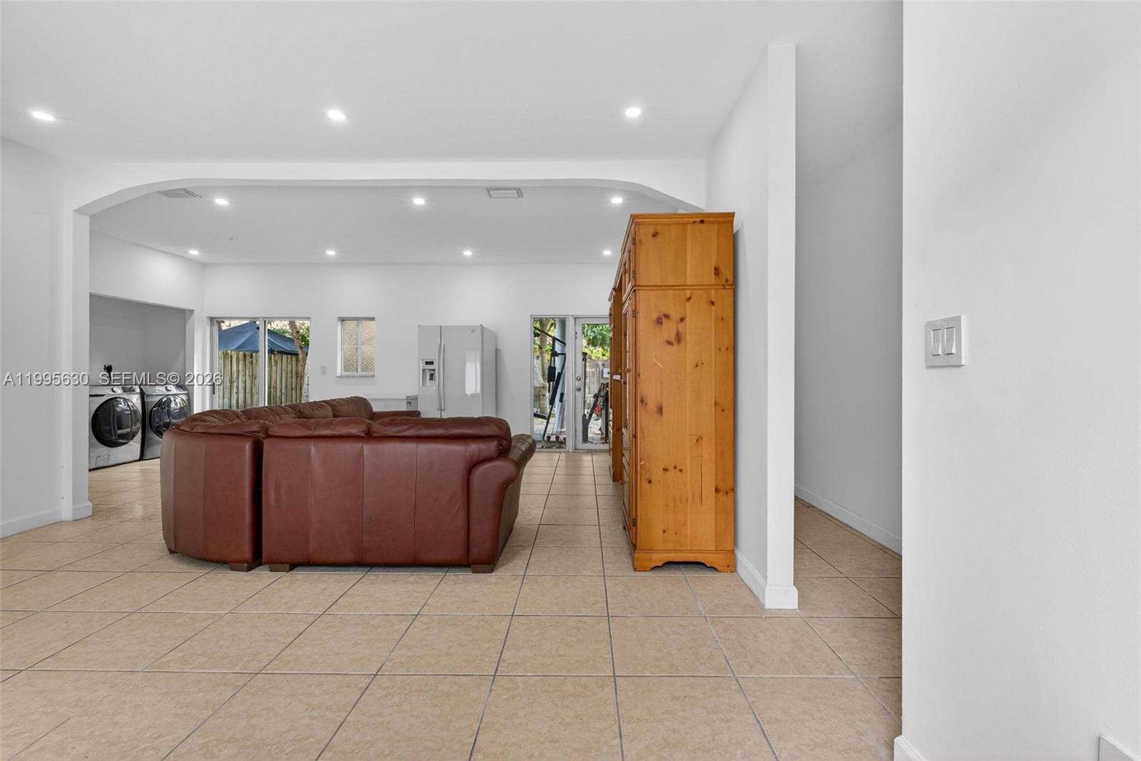 CRISTYS HOMES - Residential