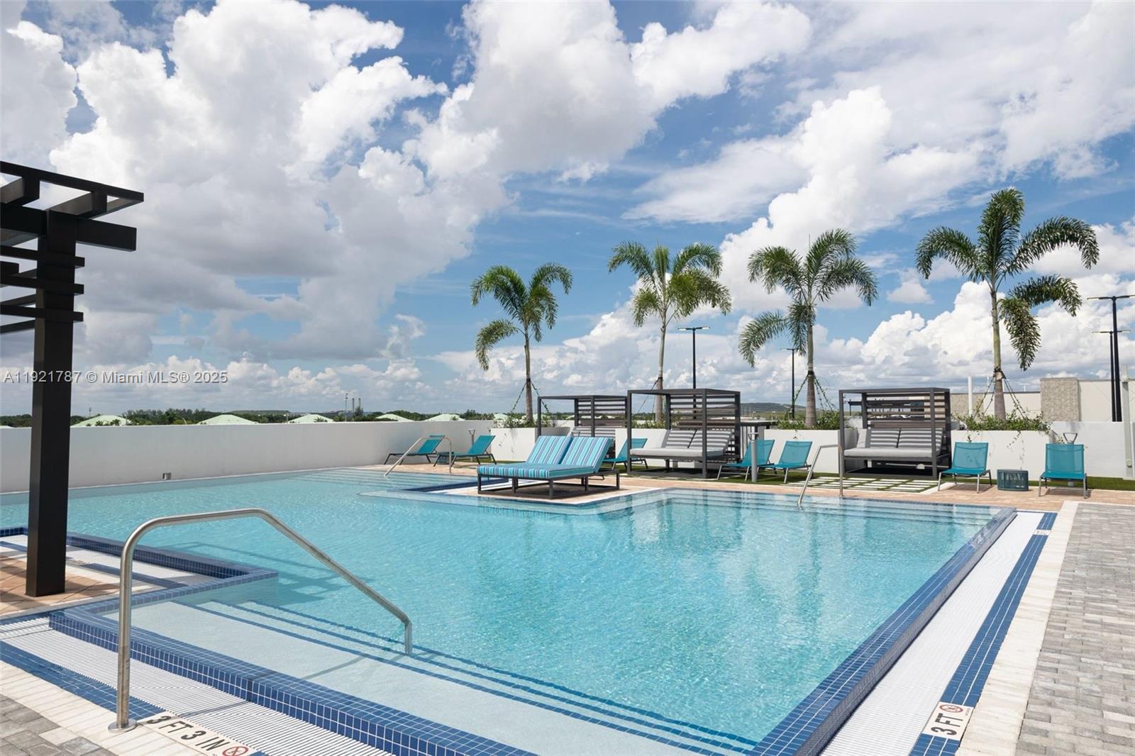 5350 PARK CONDO - Residential