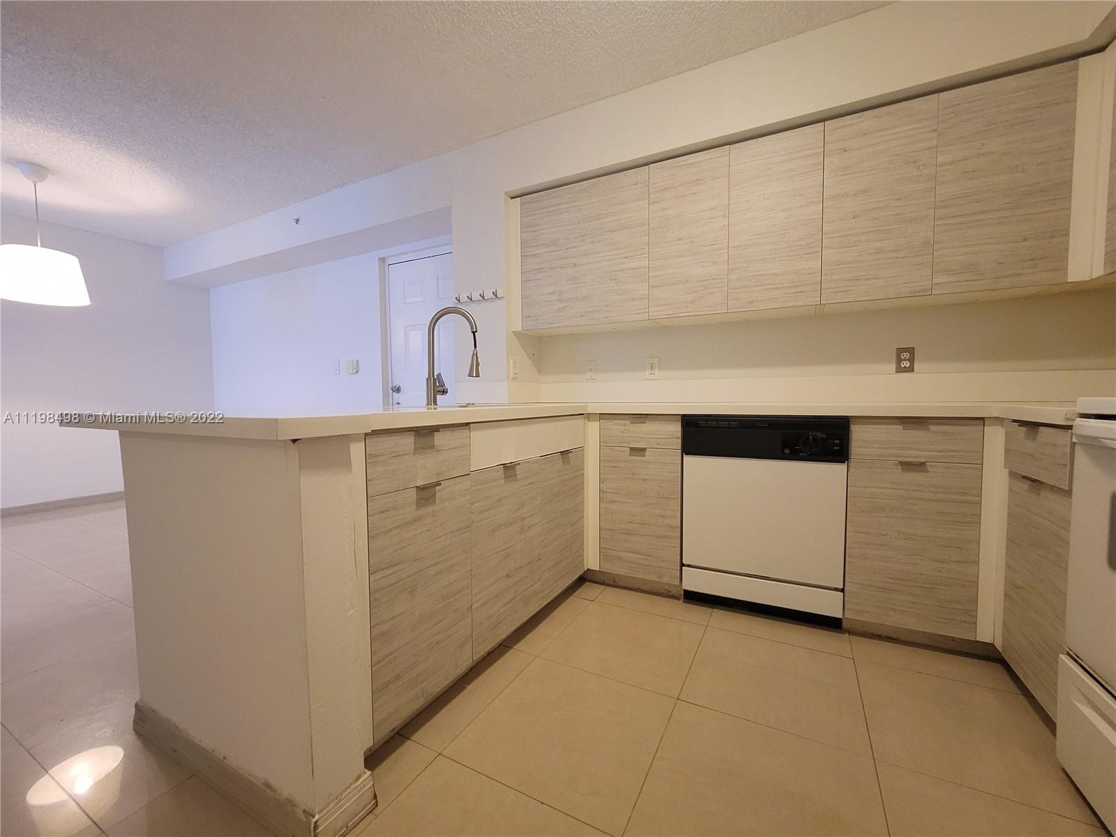 ENCLAVE AT DORAL CONDO NO - Residential Lease