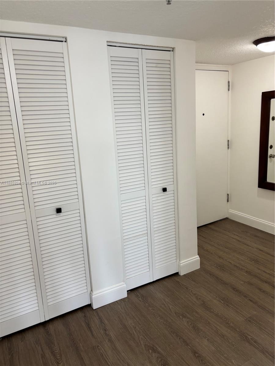 LAKE VIEW OF CALIF CLUB C - Residential Lease