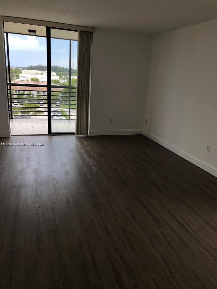 LAKE VIEW OF CALIF CLUB C - Residential Lease