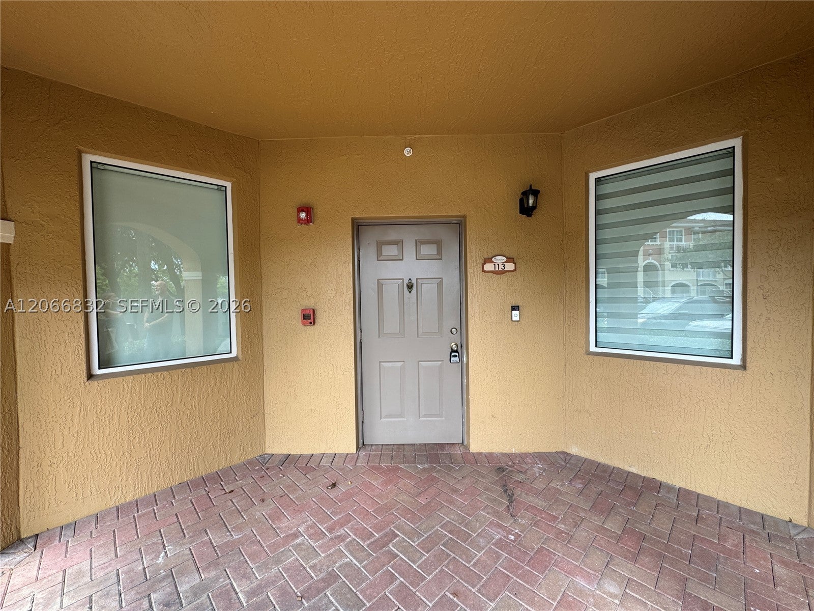 10885 NW 89th Ter 113