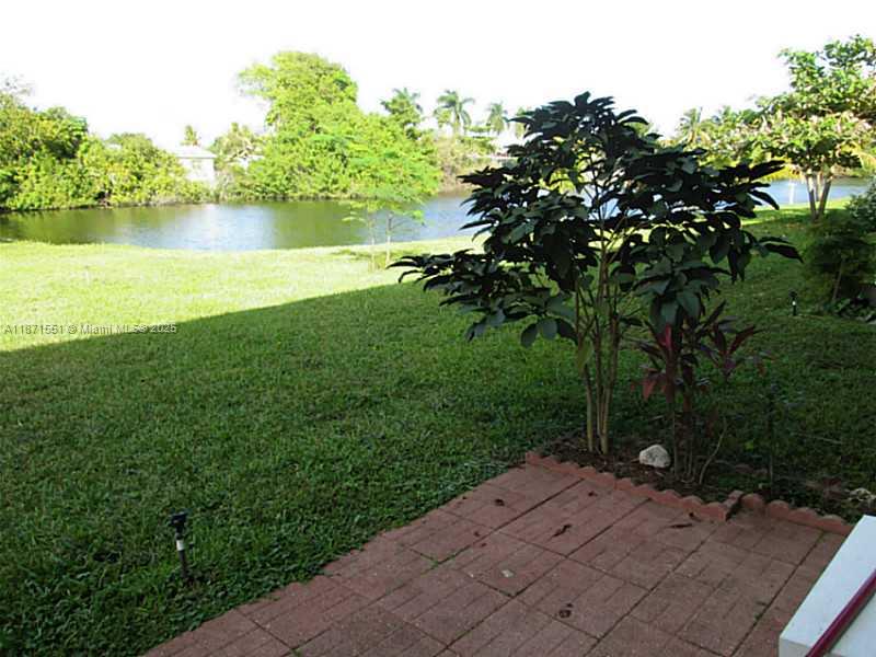 RO-MONT GARDENS ANDOVER A - Residential Lease