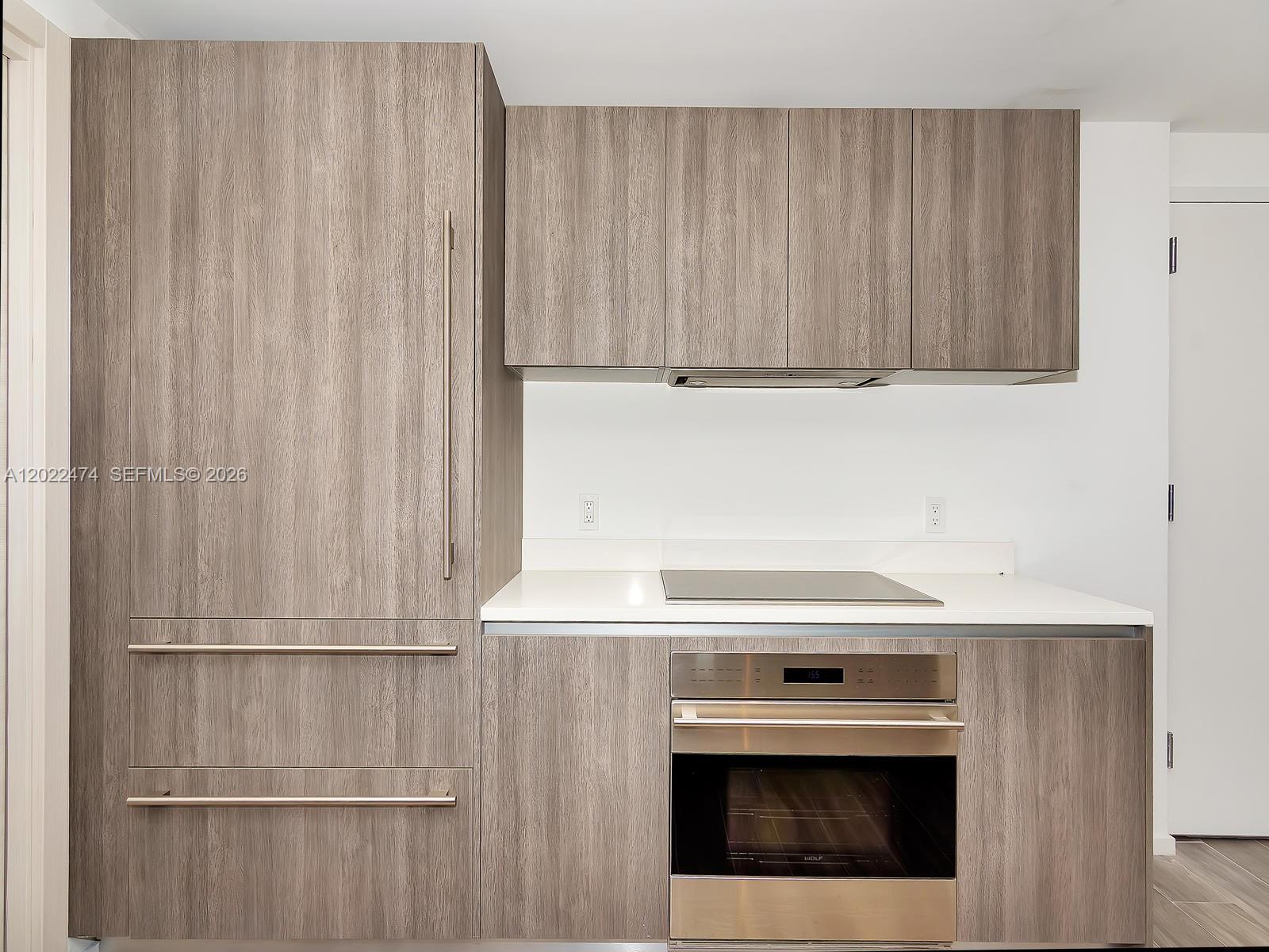 SLS LUX Residences - Residential