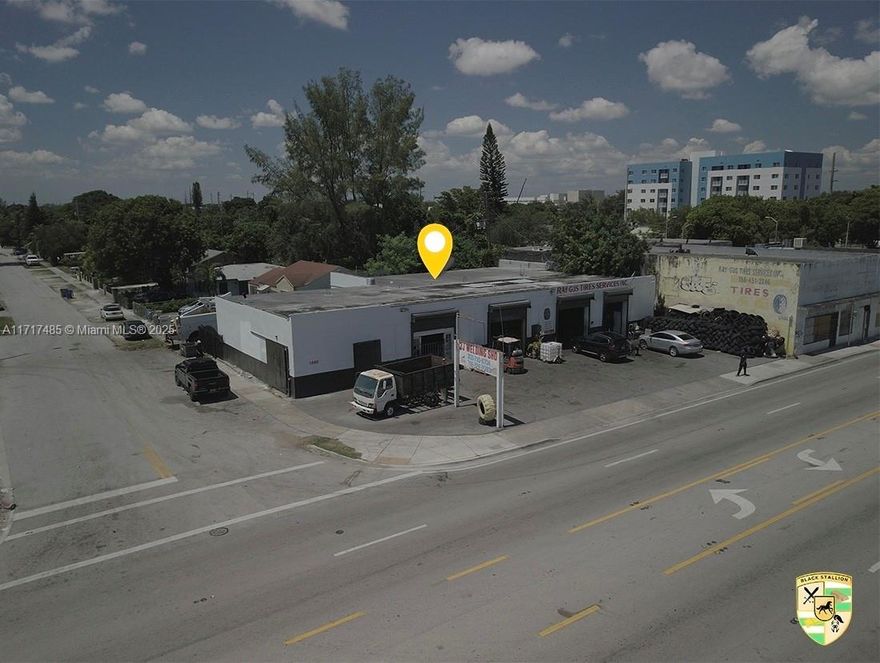 Introducing an exceptional investment opportunity in a prime Miami location! This fully rented property consists of 3 units across one address: 6500 NW 7 Ave, offering immediate cash flow for savvy investors. Situated on a highly desirable industrial-zoned lot, this property is perfectly positioned near some of Miami’s most vibrant areas, including Wynwood, Magic City, and MiMo District, attracting consistent tenant demand. The location provides unparalleled visibility and accessibility, with close proximity to major highways, thriving commercial hubs, and a burgeoning cultural scene. This area has become a hotspot for development and investment, making it ideal for long-term growth and potential redevelopment opportunities.
One of Miami most sought-after corridors.