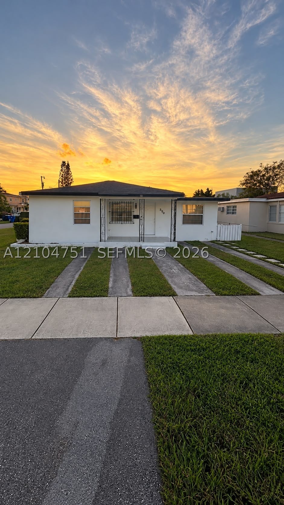 250 NW 34th Ave