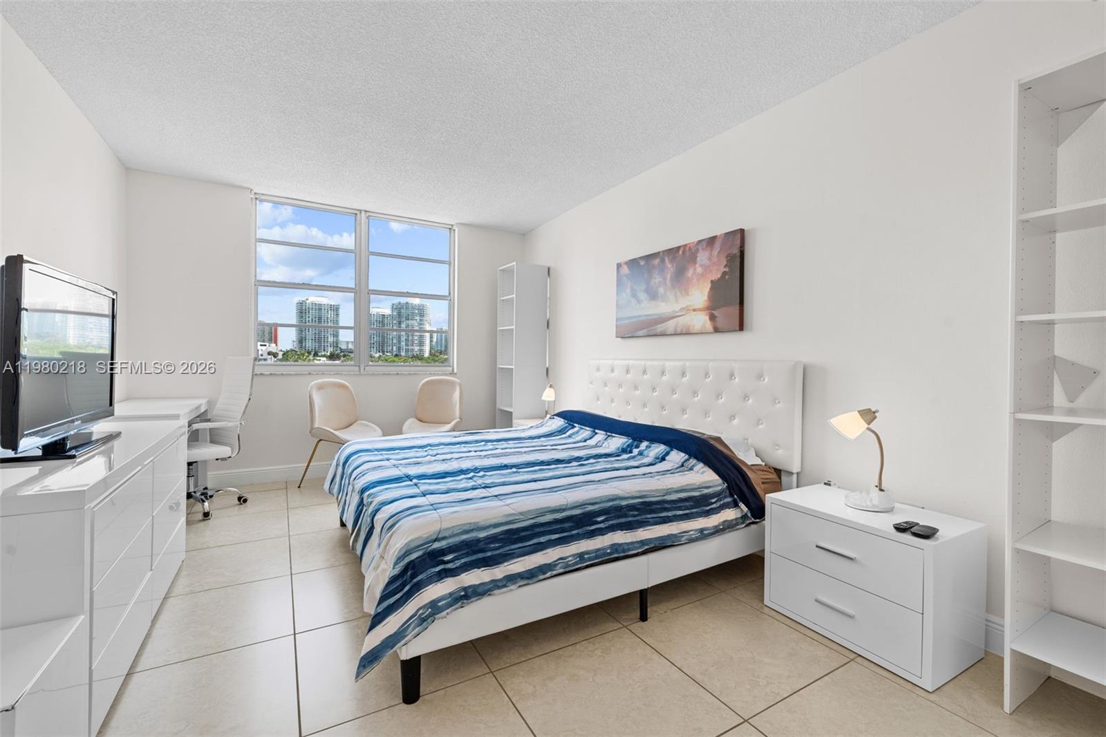 ARLEN HOUSE WEST CONDO - Residential